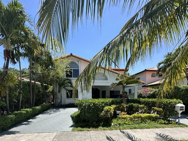 2740 SW 13th St, Miami FL 33145
