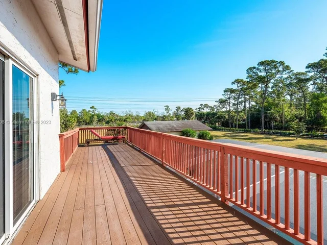 11767 W Rambling Dr, Wellington FL 33414