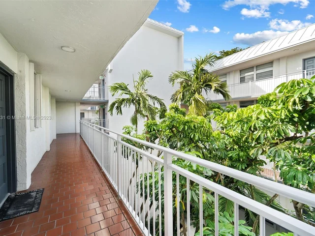 680 NE 64th St # A506, Miami FL 33138