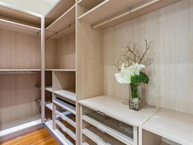 11025 SW 62nd Ave, Pinecrest FL 33156