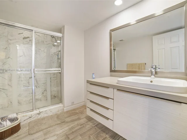 2200 S Ocean Ln # 1804, Fort Lauderdale FL 33316