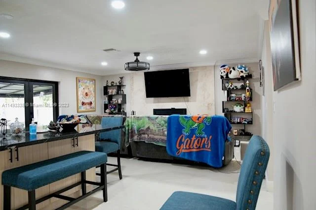 19800 SW 14th Ct, Pembroke Pines FL 33029