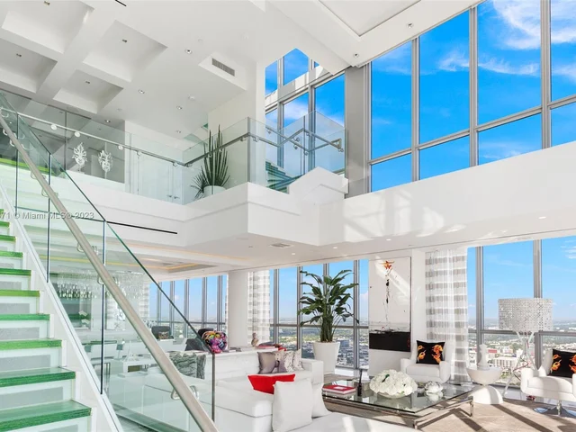 1100 Biscayne Blvd # 6401, Miami FL 33132