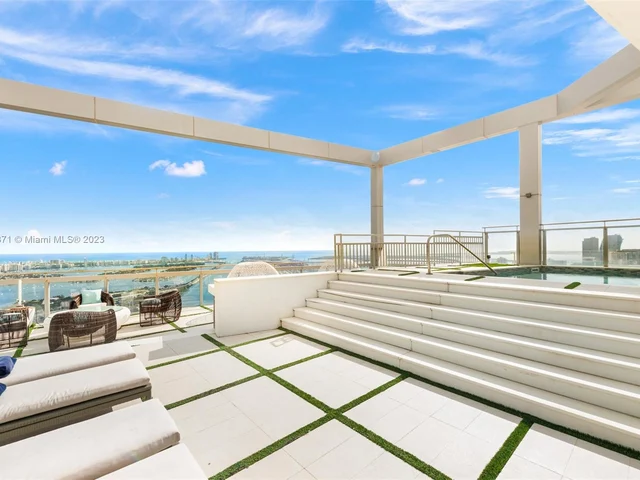 1100 Biscayne Blvd # 6401, Miami FL 33132