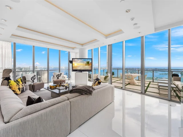 1100 Biscayne Blvd # 6401, Miami FL 33132