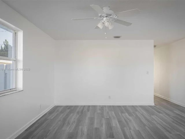 6324 Taylor St, Hollywood FL 33024