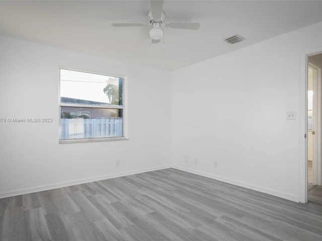 6324 Taylor St, Hollywood FL 33024