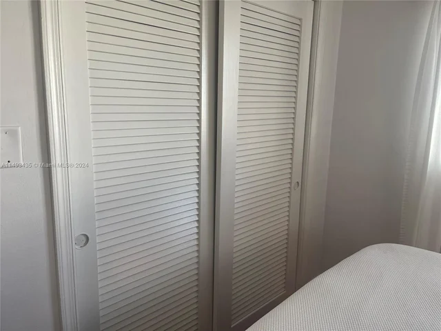 8205 NW 57th Ct, Tamarac FL 33321