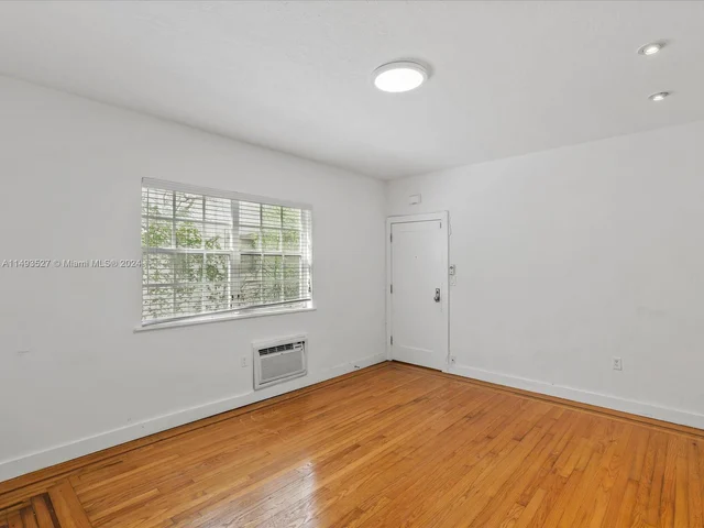 1307 Euclid Ave # 2, Miami Beach FL 33139