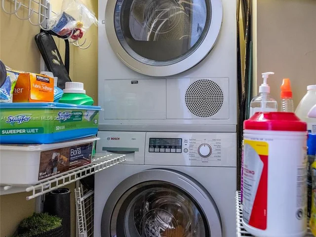 1688 West Ave # 1105, Miami Beach FL 33139