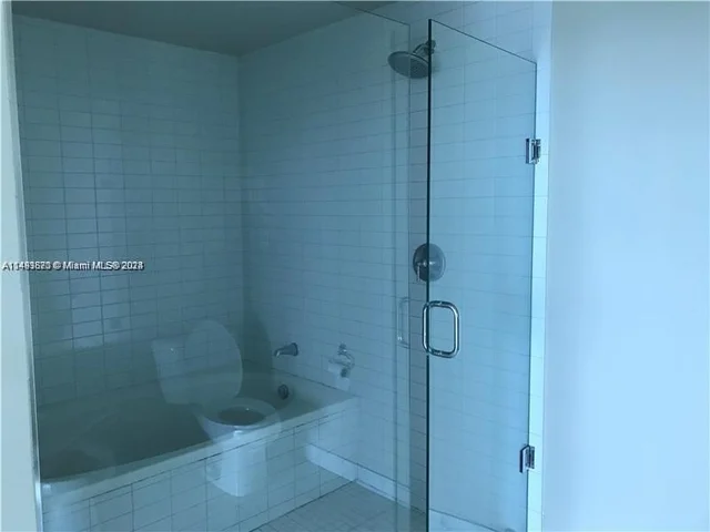 888 Biscayne Blvd # 2601, Miami FL 33132