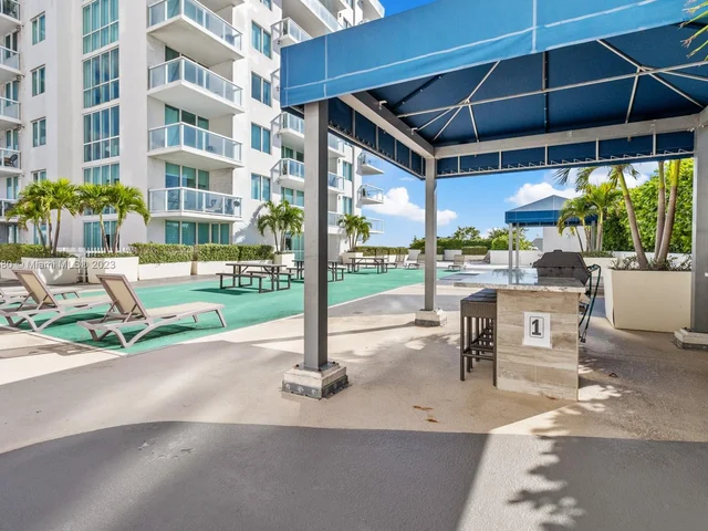 1861 NW S River Dr # A10, Miami FL 33125