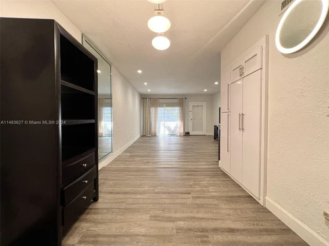 9280 Bay Harbor Ter # 6, Bay Harbor Islands FL 33154