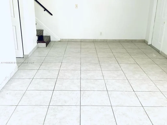 8020 SW 17th Pl # 5, Davie FL 33324