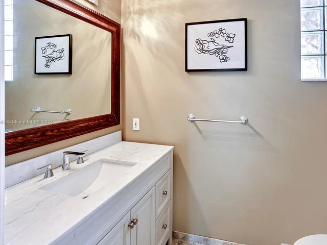 3707 NW 91st Way, Cooper City FL 33024