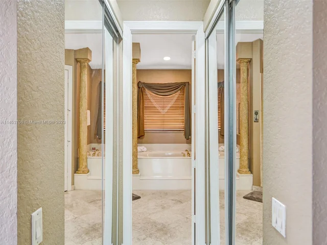 18691 SW 12th St, Pembroke Pines FL 33029