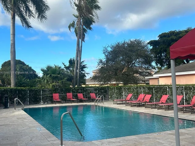 4046 Eastridge Dr, Deerfield Beach FL 33064