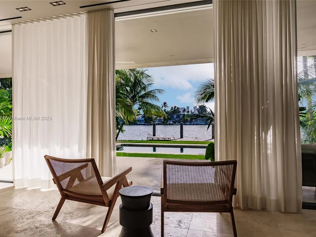 130 W RIVO ALTO DR, Miami Beach FL 33139