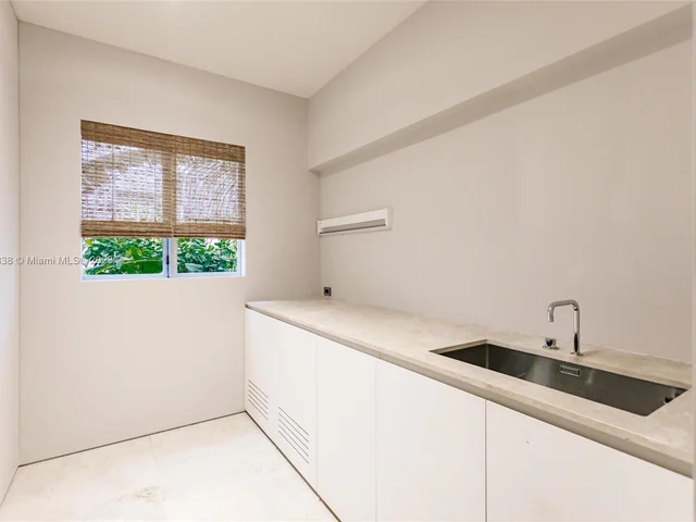 130 W RIVO ALTO DR, Miami Beach FL 33139