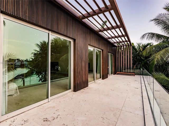 130 W RIVO ALTO DR, Miami Beach FL 33139