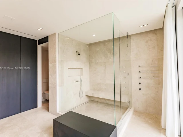 130 W RIVO ALTO DR, Miami Beach FL 33139