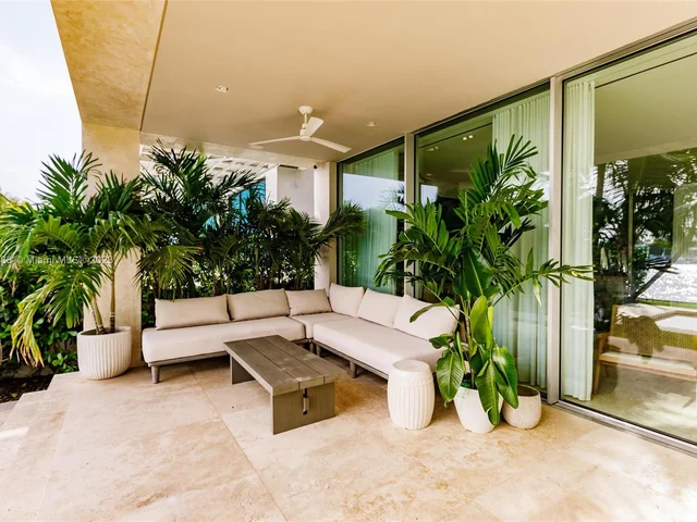 130 W RIVO ALTO DR, Miami Beach FL 33139