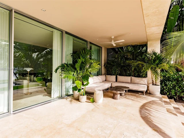 130 W RIVO ALTO DR, Miami Beach FL 33139