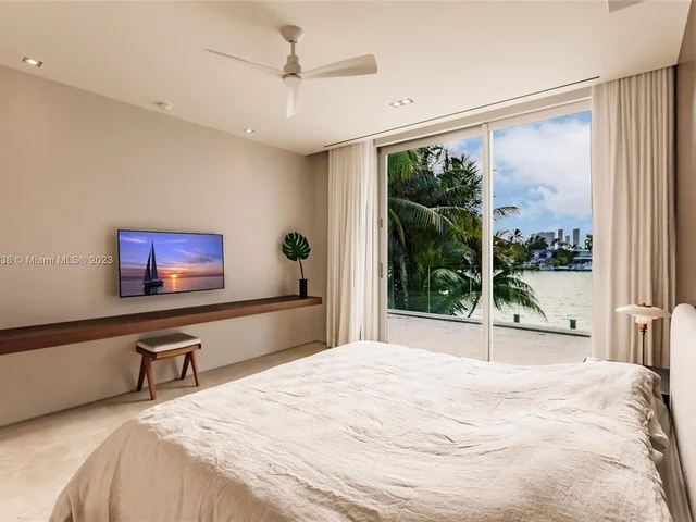 130 W RIVO ALTO DR, Miami Beach FL 33139