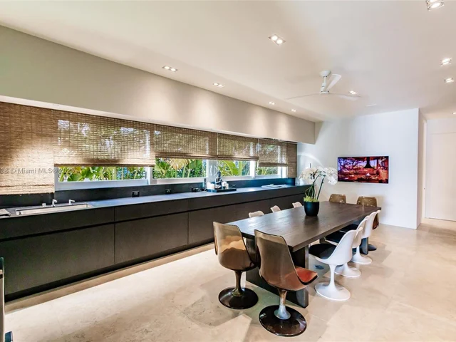 130 W RIVO ALTO DR, Miami Beach FL 33139