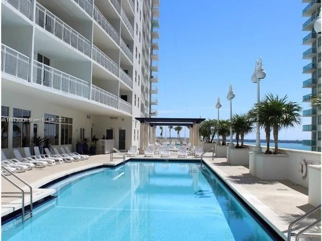 1200 Brickell Bay Dr # 2410, Miami FL 33131