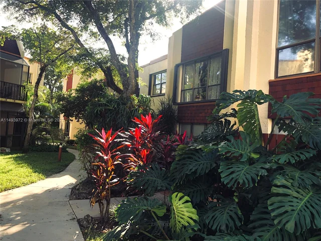 301 N Pine Island Rd # 254, Plantation FL 33324