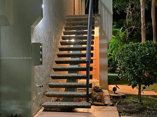 301 N Pine Island Rd # 254, Plantation FL 33324