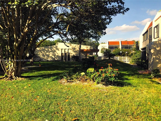 301 N Pine Island Rd # 254, Plantation FL 33324