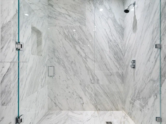 17901 Collins Ave # 902, Sunny Isles Beach FL 33160