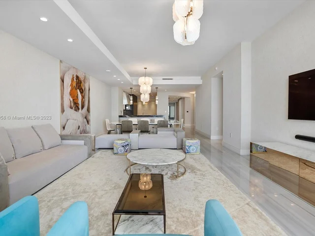 17901 Collins Ave # 902, Sunny Isles Beach FL 33160