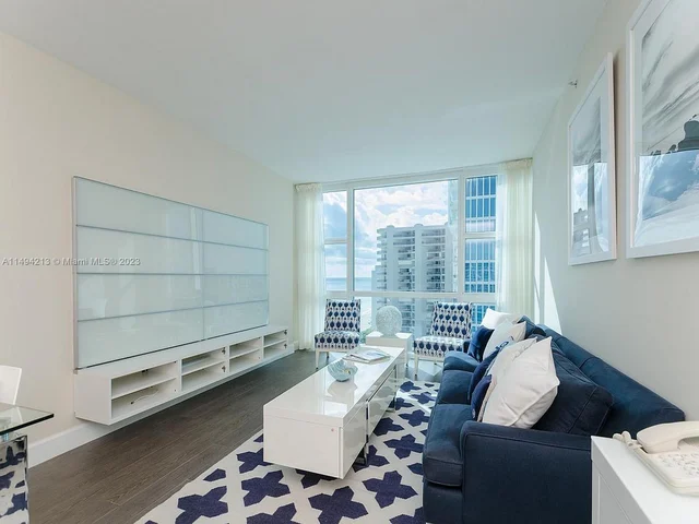 6801 Collins Ave, Miami Beach FL 33141