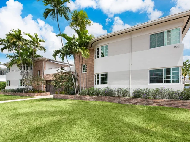 1605 Lenox Ave # 5, Miami Beach FL 33139