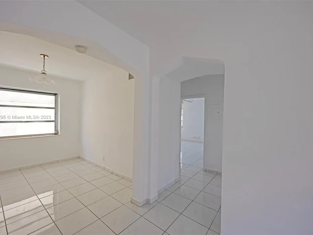 1735 Marseille Dr # 2, Miami Beach FL 33141