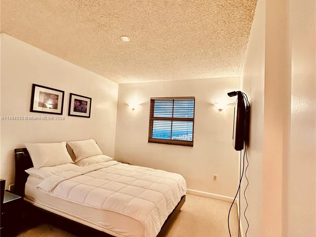 185 SE 14th Ter # 2304, Miami FL 33131