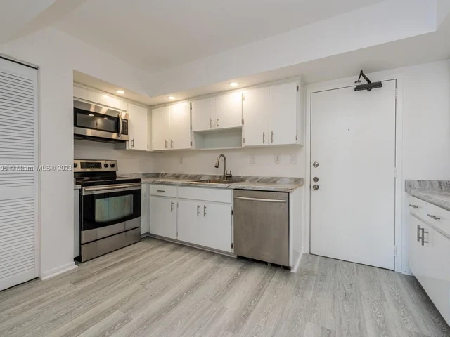 17720 N Bay Rd # 1203, Sunny Isles Beach FL 33160