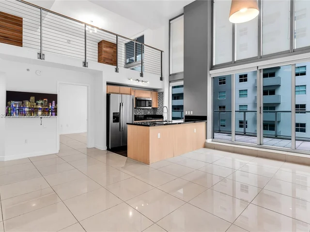 1111 SW 1st Ave, Miami FL 33130