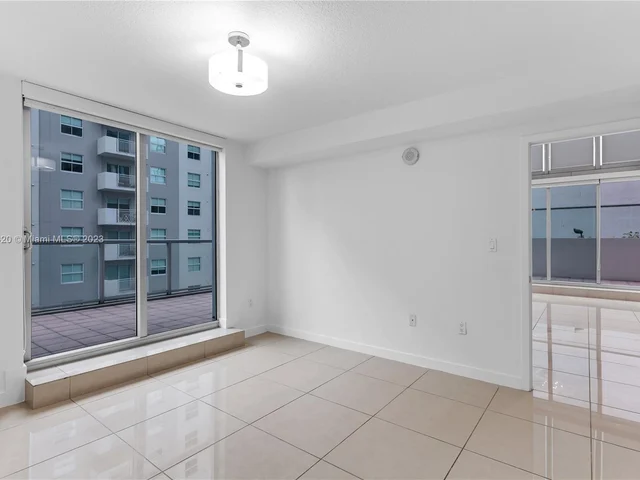 1111 SW 1st Ave, Miami FL 33130