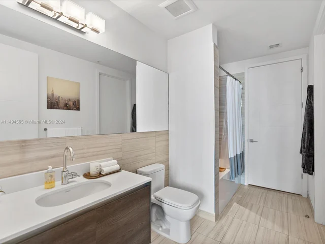 301 Altara Ave # 429, Coral Gables FL 33146