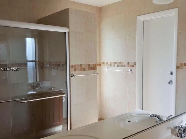 10829 SW 132nd Cir Ct # 10829, Miami FL 33186