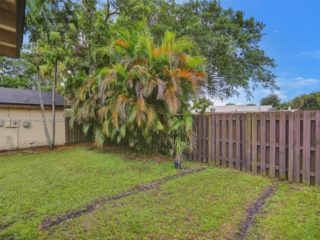 10829 SW 132nd Cir Ct # 10829, Miami FL 33186