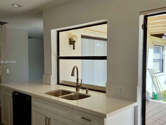 10829 SW 132nd Cir Ct # 10829, Miami FL 33186