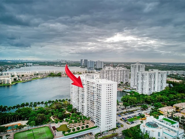 2801 NE 183rd St # 2014W, Aventura FL 33160