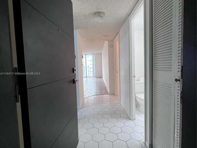 2851 NE 183rd St # 1708E, Aventura FL 33160