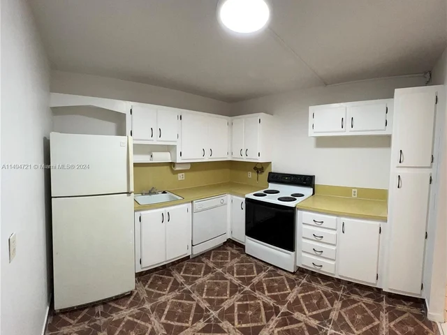 2851 NE 183rd St # 1708E, Aventura FL 33160