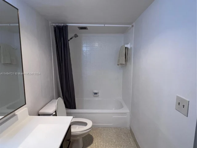 2851 NE 183rd St # 1708E, Aventura FL 33160